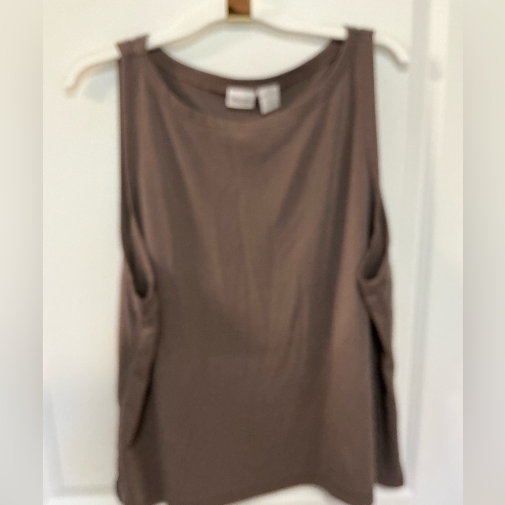 24W tank top